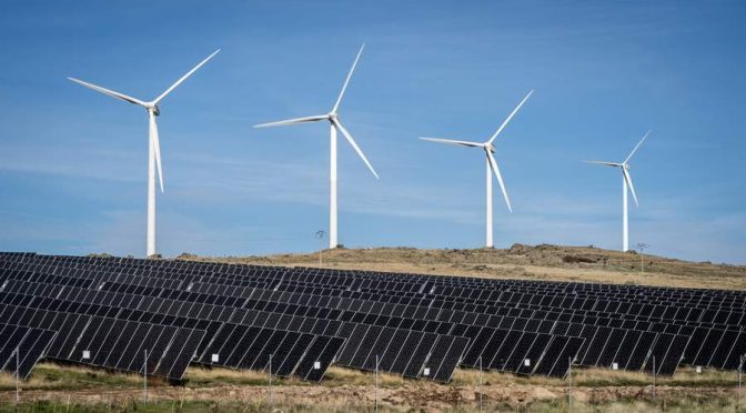 España aprobó 10 proyectos de fotovoltaica e hibridación por 539 MW en la última semana de enero