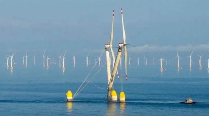 OceanX, la plataforma eólica flotante de doble rotor de Mingyang, instalada en su ubicación final