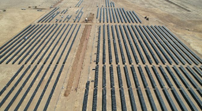 Iberdrola instala los módulos de la central fotovoltaica Camino Solar (California)