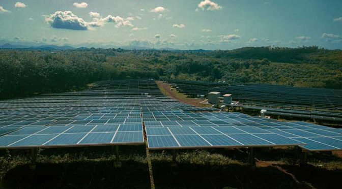 Plantas de energía solar fotovoltaica (PV) en Indonesia