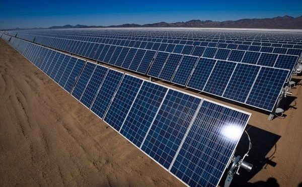 La capacidad de las plantas de energía eólica y fotovoltaica de Irán aumentaron en 500 MW hasta mediados de marzo