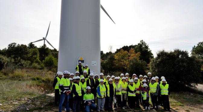 Naturgy acerca la eólica y la fotovoltaica a los vecinos de Canredondo